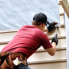 Siding Removal and Disposal in Johns Creek, GA